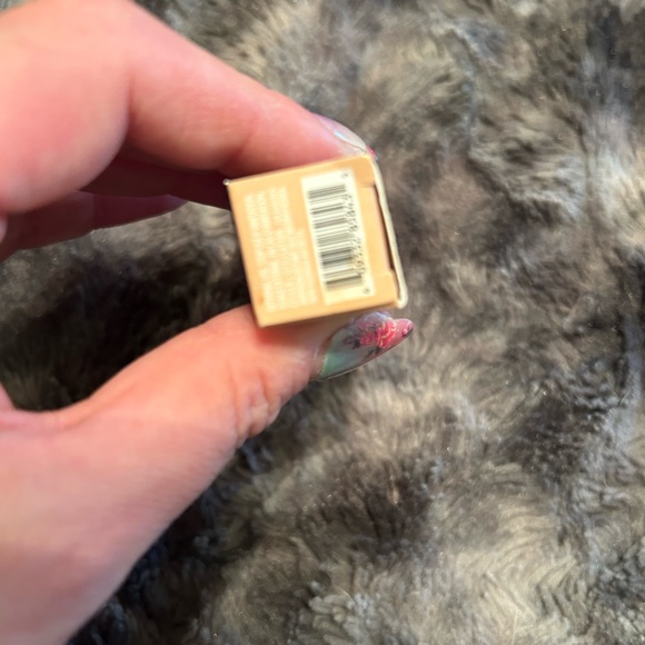 NIB Elf Camo Concealer - Picture 5 of 5